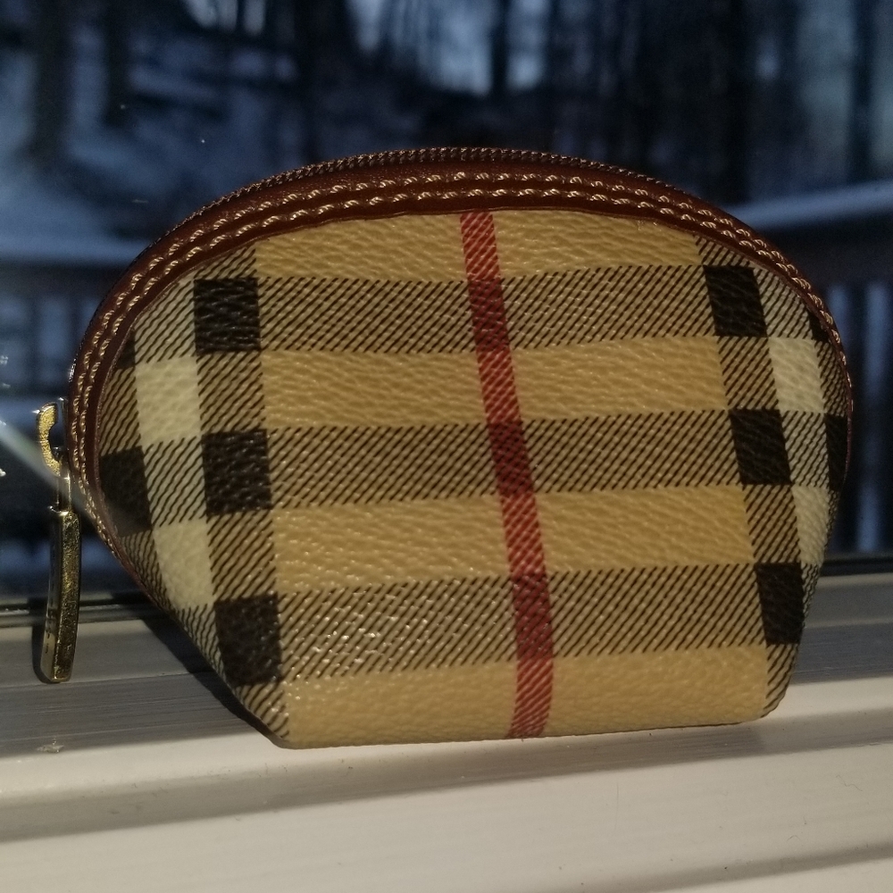 Burberry Coin Pouch